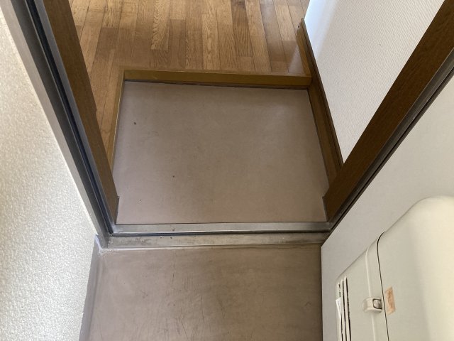 玄関　他号室