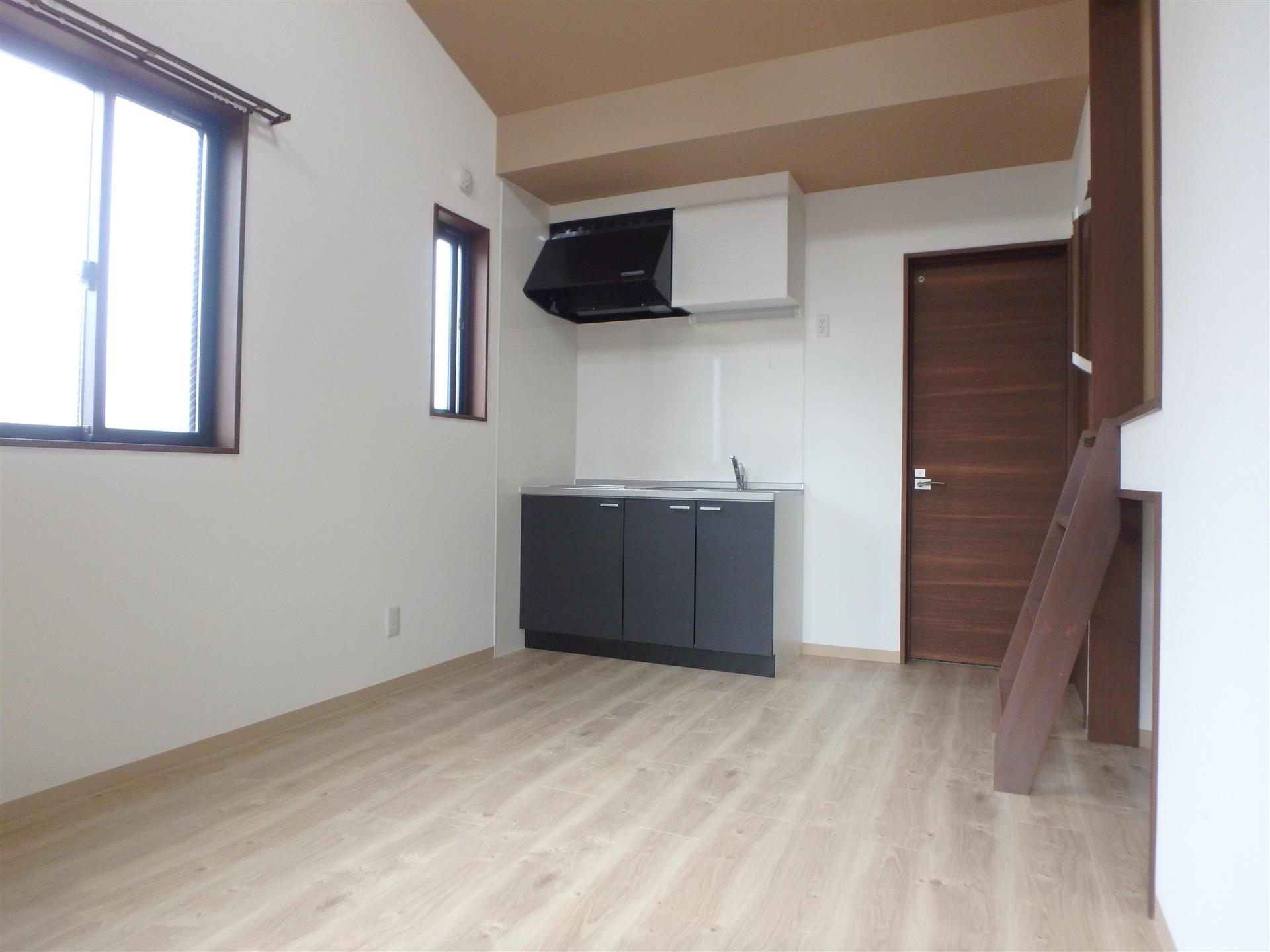 居室・リビング　洋室7.5帖の２面彩光の角部屋です