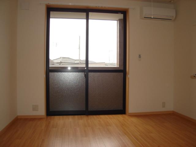 居室・リビング　洋室(エアコン・照明)