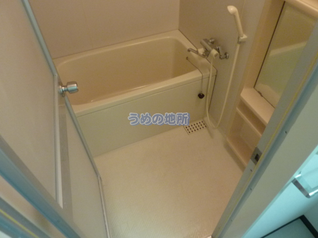 バス・シャワールーム　浴室