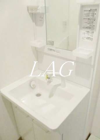 洗面設備　洗面台です。