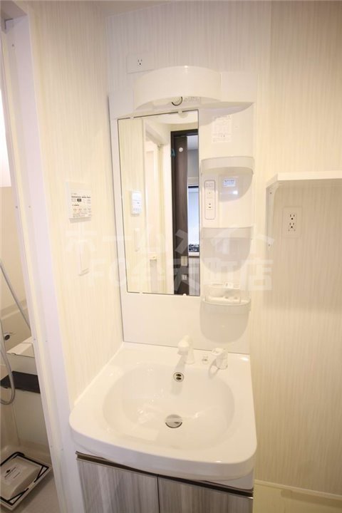 洗面設備　洗面所です