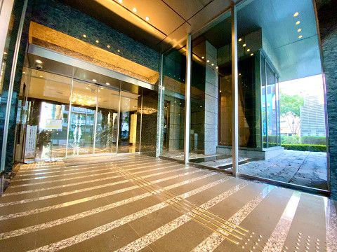 スーパー　まいばすけっと芝大門2丁目店（スーパー）まで255m