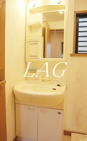 洗面設備　洗面台です。