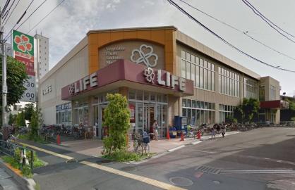 スーパー　ライフ 大森中店（スーパー）まで437m