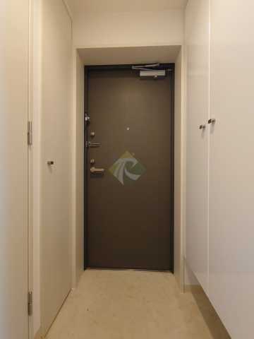 玄関　コンフォリア東池袋