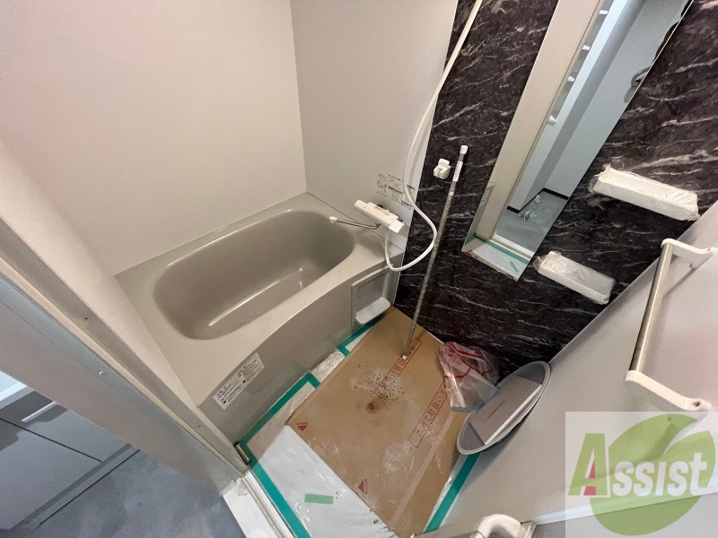 バス・シャワールーム　お風呂になります。一日の疲れを癒してくださいね。