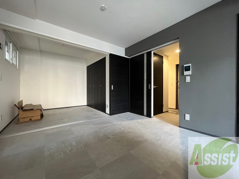 居室・リビング　広くてきれいなリビングです！快適に過ごせそうですね。