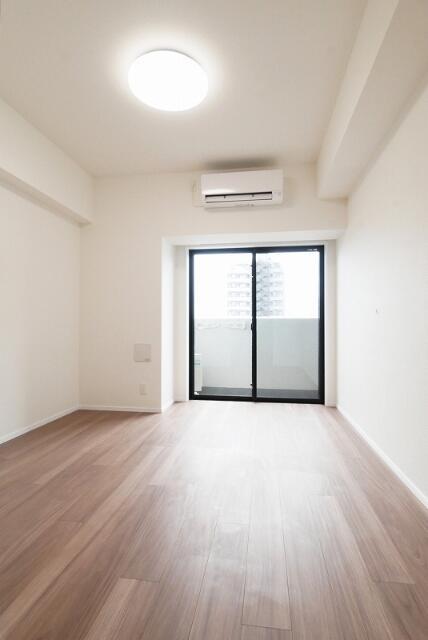 居室・リビング　?