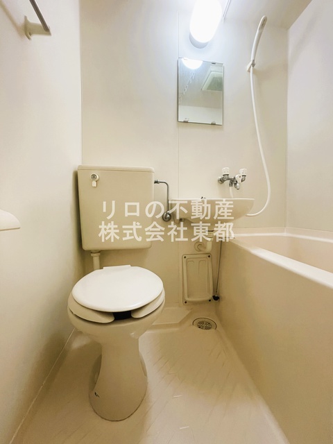 バス・シャワールーム