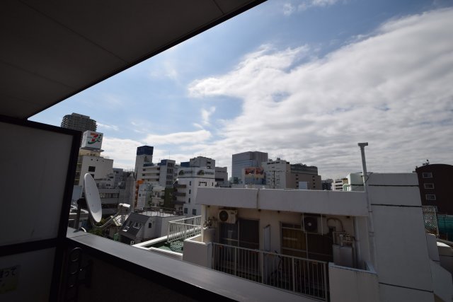 眺望　便利な立地です