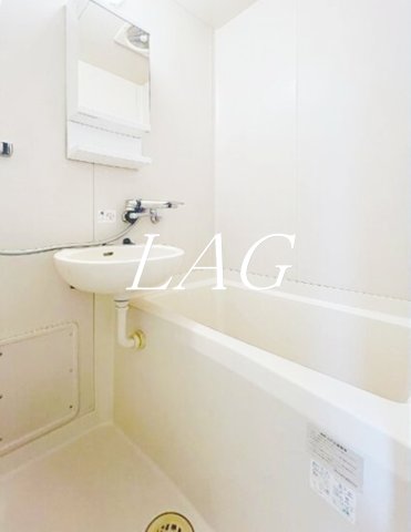 バス・シャワールーム　お風呂です。