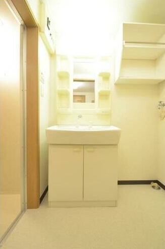 洗面設備　あると便利な独立洗面台