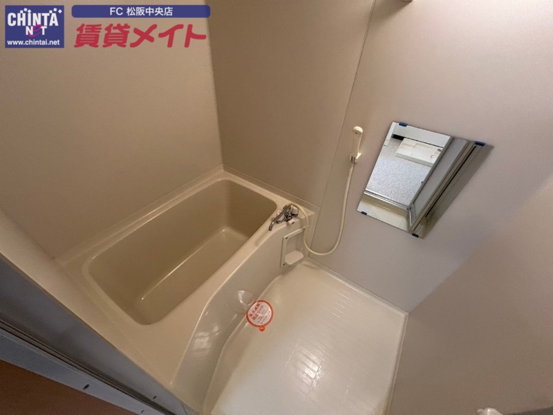 バス・シャワールーム　同型参考写真