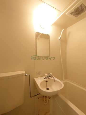 洗面設備　※参考写真です。別部屋になります。