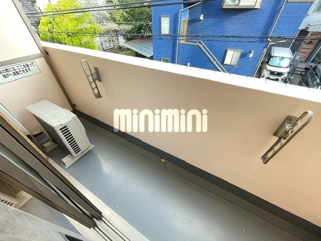 バルコニー　＊別のお部屋の写真です。
