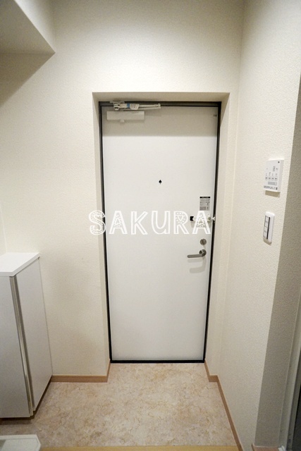 玄関　便利なカウンター型シューズボックス♪
