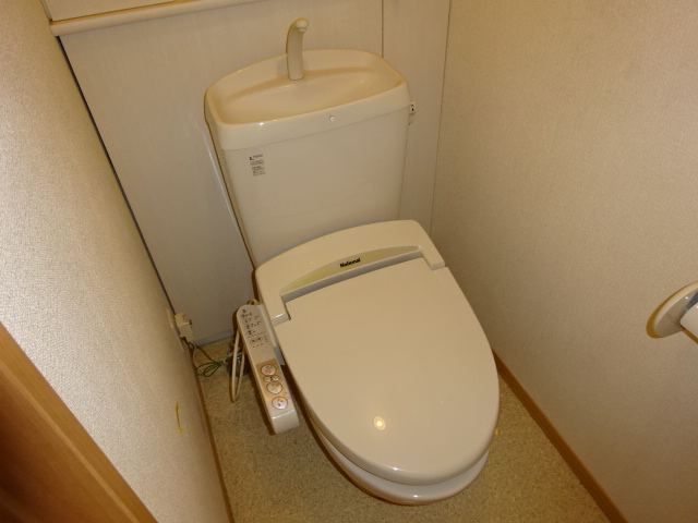 トイレ　ウォシュレット