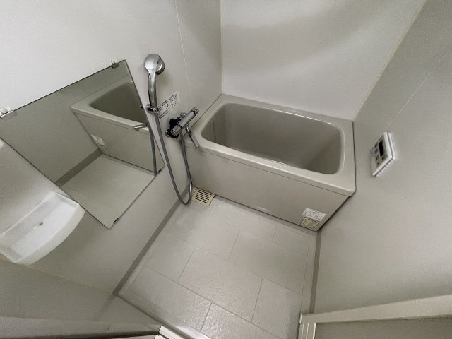 バス・シャワールーム　日々の疲れを癒すお風呂付です