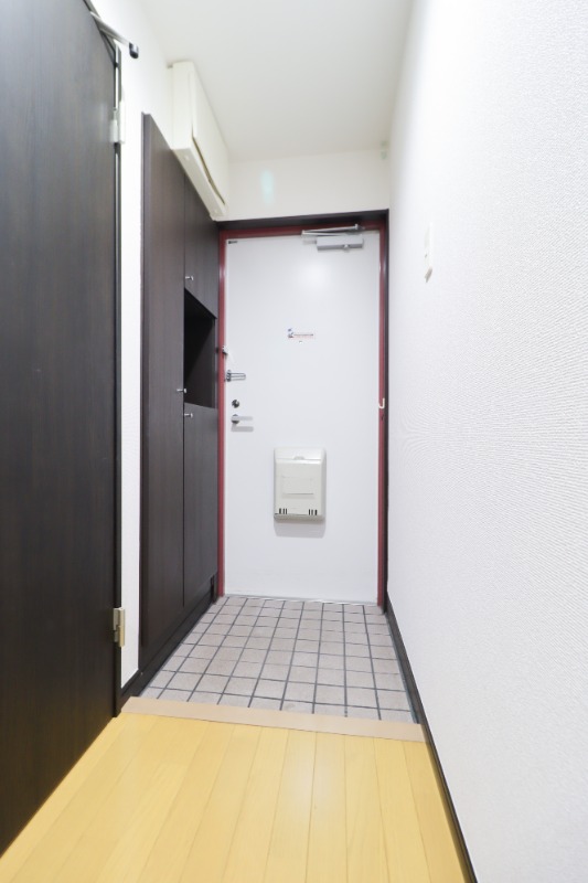 玄関　図面と現状に相違がある場合には現状を優先