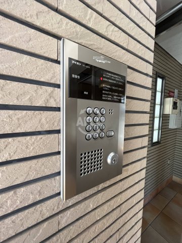 セキュリティ　パルコート桜川　オートロック付き
