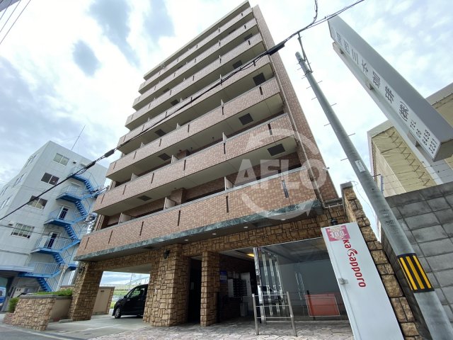 建物外観　ラルテ中津　外観