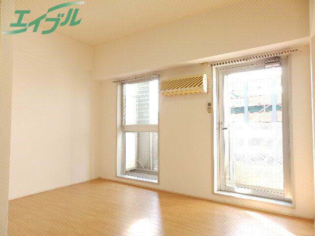 居室・リビング　部屋参考写真
