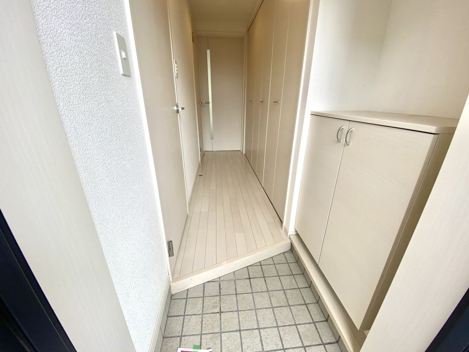 玄関　☆シューズＢＯＸ付き