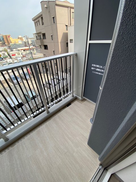 バルコニー