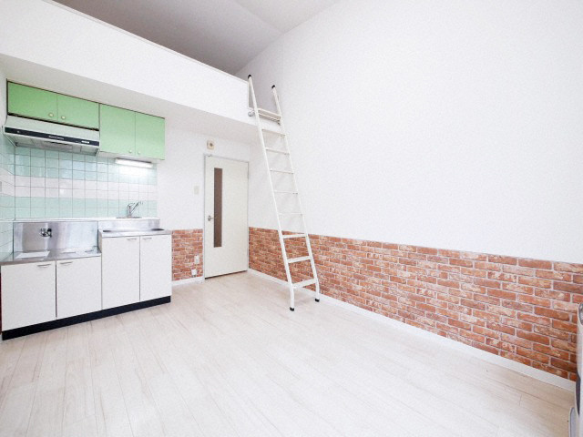 居室・リビング　☆オシャレな内装でオススメのお部屋ですよ！