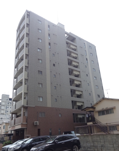 建物外観　箱崎駅徒歩2分の好立地ファミリータイプでました！