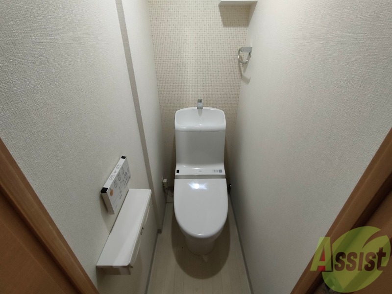 トイレ　トイレです。ウォシュレット付を探している方、おすすめです。