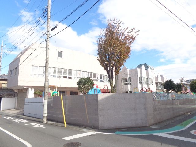 幼稚園・保育園　荒川幼稚園（幼稚園・保育園）まで350m