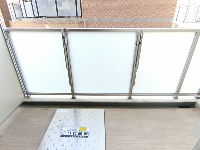 バルコニー　詳細は、RISUMO江坂本店→06-6155-7137まで♪