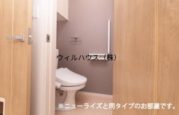 トイレ　同施工会社イメージ！