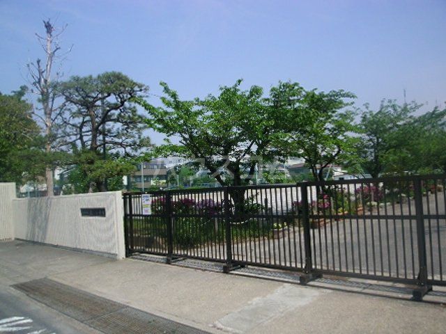小学校　浦安市立東小学校（小学校）まで288m