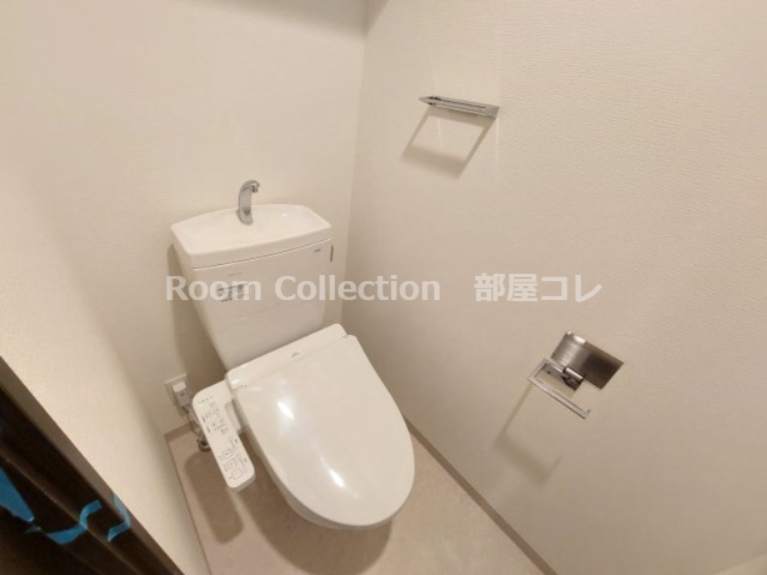 トイレ　※同物件他部屋写真　反転・色違いの場合有　現状優先