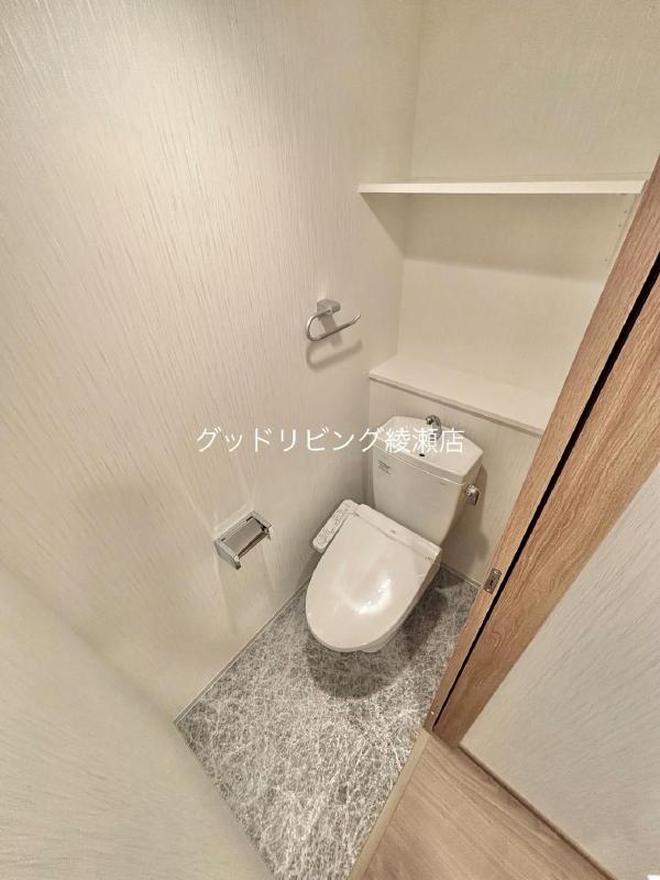 プレジオ北綾瀬ASIANのトイレ写真
