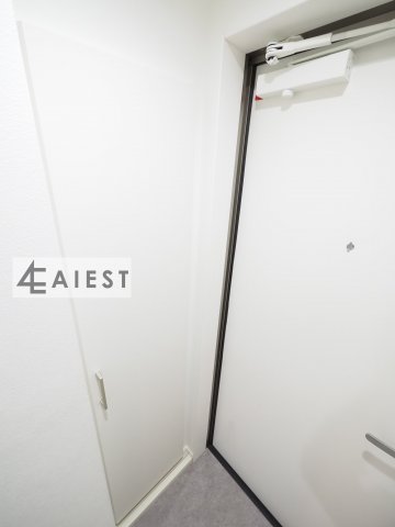 玄関　※同一仕様写真