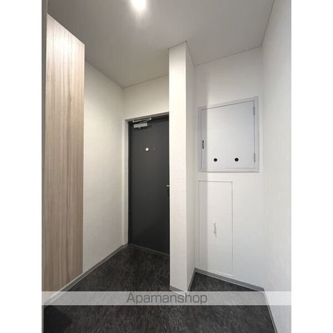 大通24マンションの玄関写真