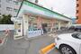コンビニ　ファミリーマート 大阪工大前店（コンビニ）まで487m