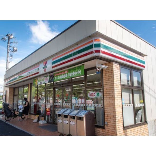 コンビニ　セブンイレブン　足立西綾瀬３丁目店（コンビニ）まで293m