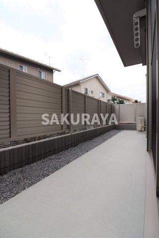 バルコニー　2019年撮影。現況と異なる場合がございます。