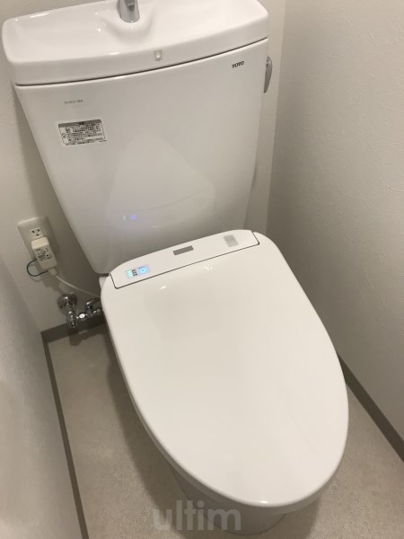 トイレ　※別のお部屋のお写真です。御参考までに。