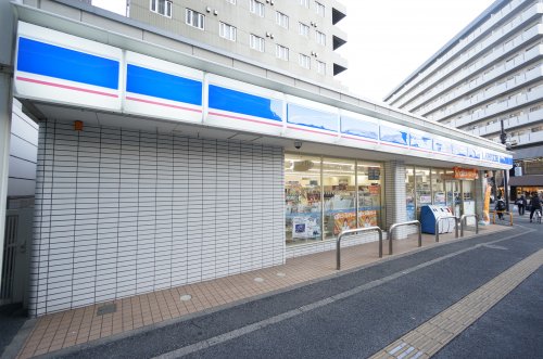 コンビニ　ローソン 本千葉店（コンビニ）まで205m