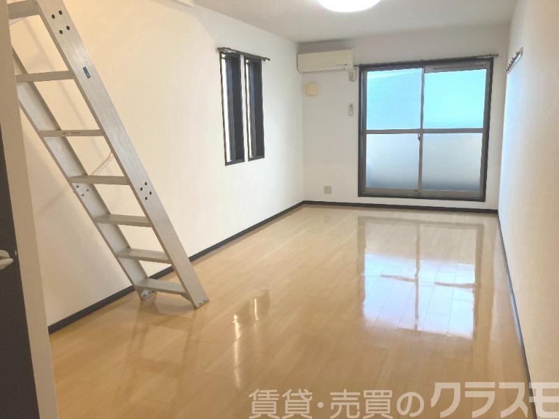居室・リビング　洋室広々♪
