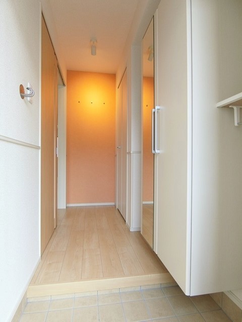 玄関　図面と現状に相違がある場合には現状を優先