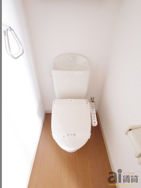 トイレ　※同仕様写真です