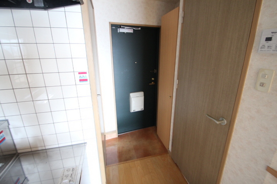 サンクレストの玄関写真