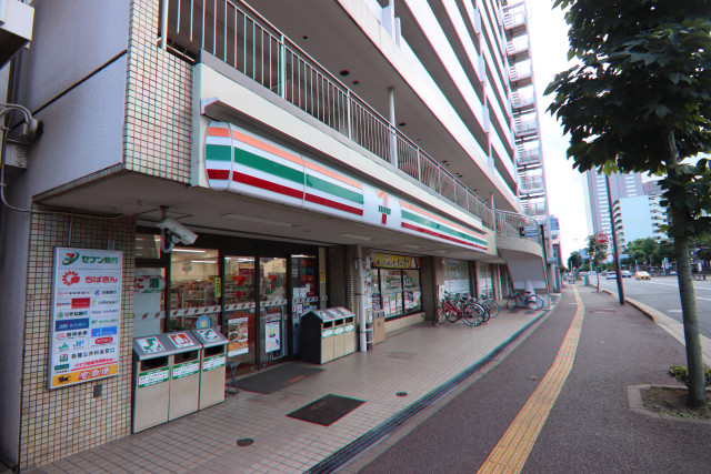 コンビニ　セブンイレブン　千葉神明町店（コンビニ）まで210m